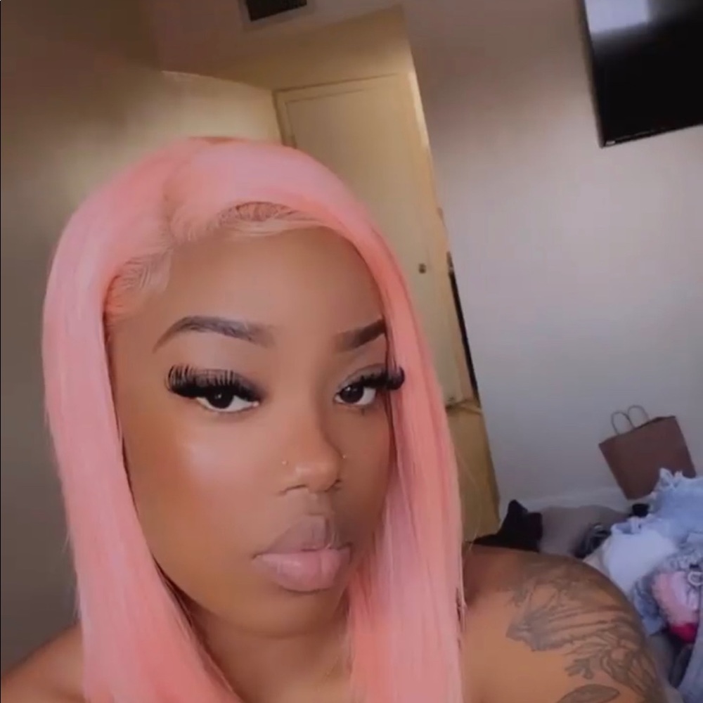 Meet your Posher, Foriegn